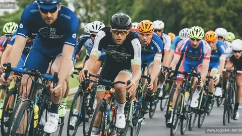 雷霆队内部精彩连线，切特与哈滕空中接力暴扣！